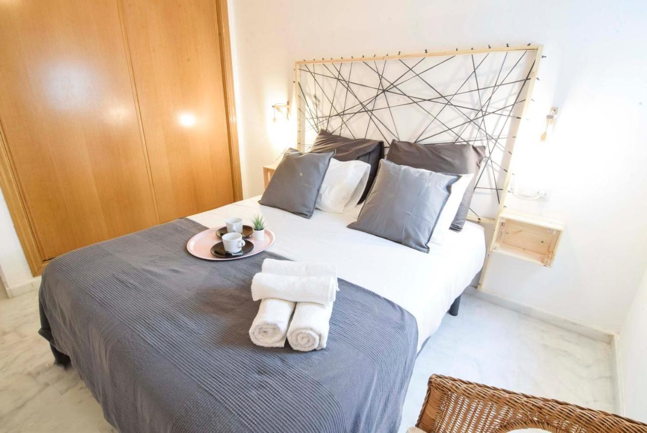 P&P Apartaments Carrera De Capuchinos Málaga Eksteriør billede
